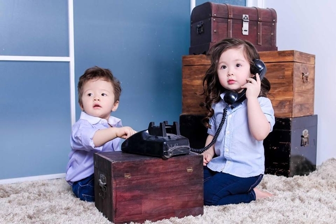 Tan chảy trước phong cách đồ đôi của Cadie Mộc Trà và Alfie Túc Mạch