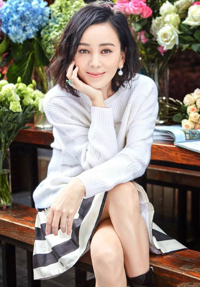 Thân hình nuột nà của hai mỹ nhân Hoa ngữ: Lý Băng Băng và Vương Lâm