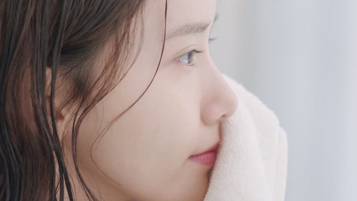 Thường xuyên làm việc với máy tính thì hãy bỏ túi bí quyết giữ da này