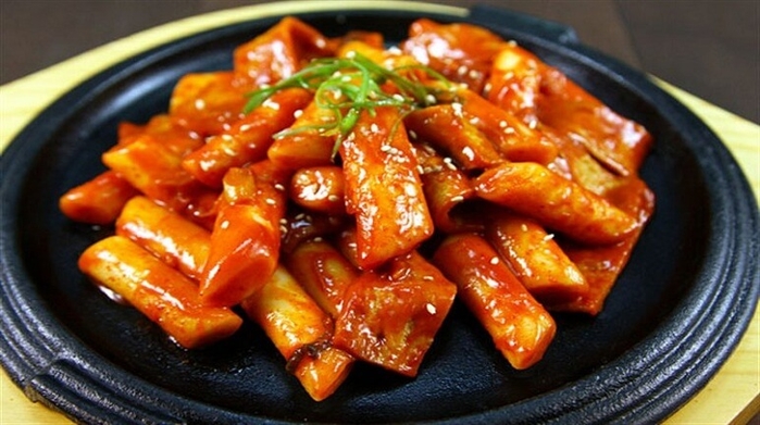 Dạo quanh Hàn Quốc với những món ăn vặt nổi tiếng dưới đây.