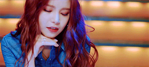 Top 10 nữ thần K-pop được đông đảo những người đồng tính nữ yêu thích