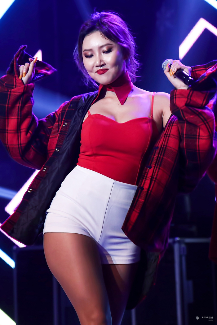 Top 10 nữ thần K-pop được đông đảo những người đồng tính nữ yêu thích