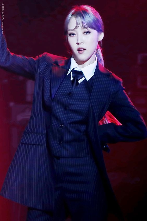 Top 10 nữ thần K-pop được đông đảo những người đồng tính nữ yêu thích