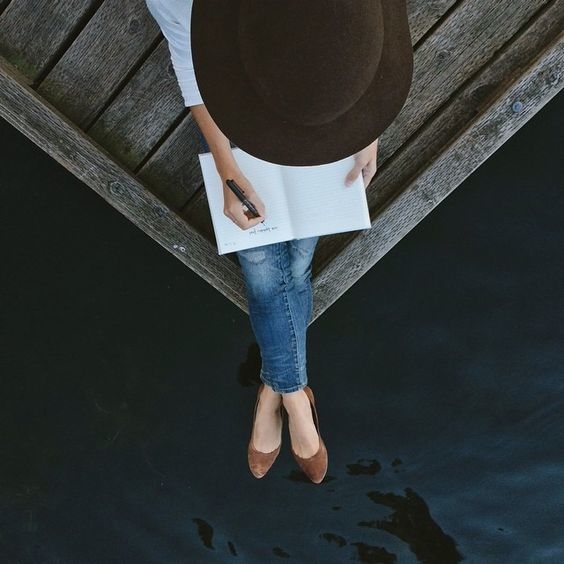 Tử vi tháng 6/2018: Tuổi Tý đen đủi đủ đường, Dậu lận đận tình duyên