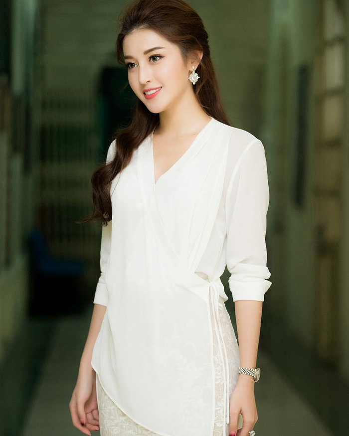 Vẻ đẹp của những mỹ nhân sinh năm 1995 của showbiz Việt