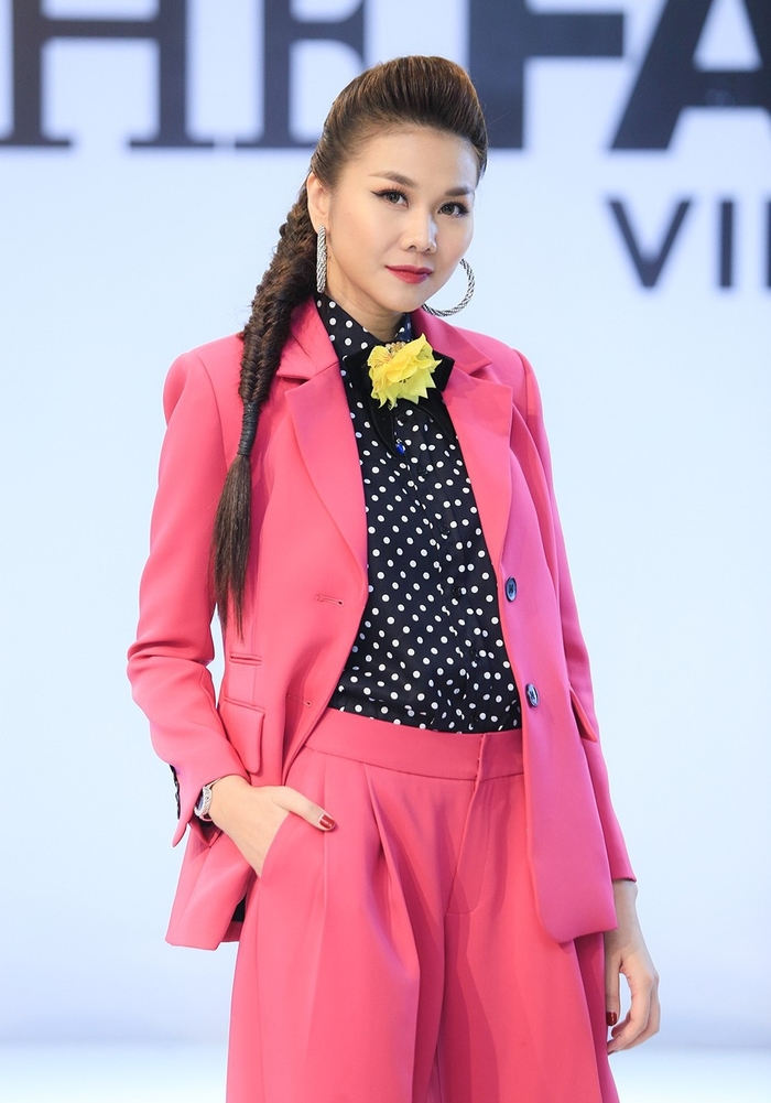 Vòng casting The Face Việt Nam tại Hà Nội: Bộ ba huấn luyện viên diện