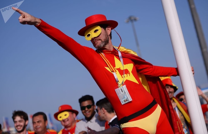 World Cup 2018: Nước nào có cổ động viên “lầy lội” và chịu chơi nhất?