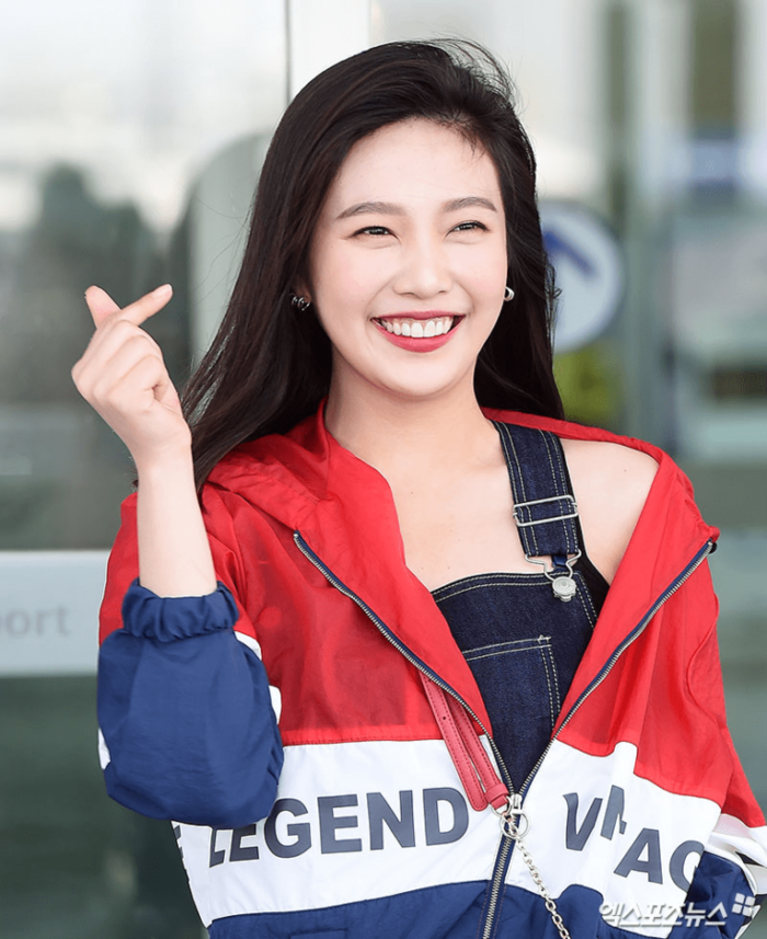 10 phong cách thời trang sân bay “đỉnh” của sao Kpop được yêu thích