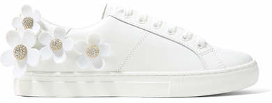15 đôi sneaker đang làm mưa làm gió trong mùa hè này