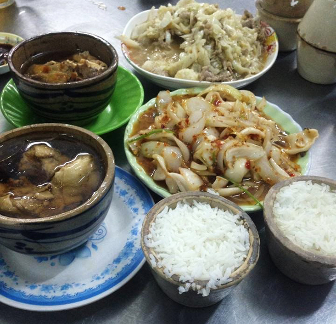 12 quán ăn hơn 30 tuổi ở Sài Gòn gây nhiều thương nhớ cho thực khách