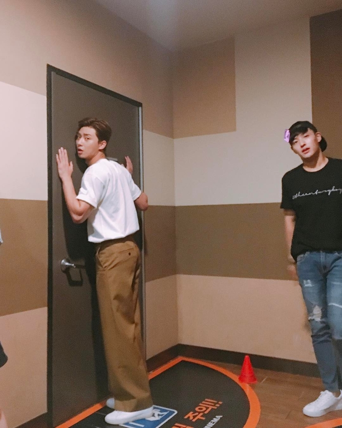 Quen ngay pho chu tich, hay nhin xem Park seo joon lay loi nhu the nay day