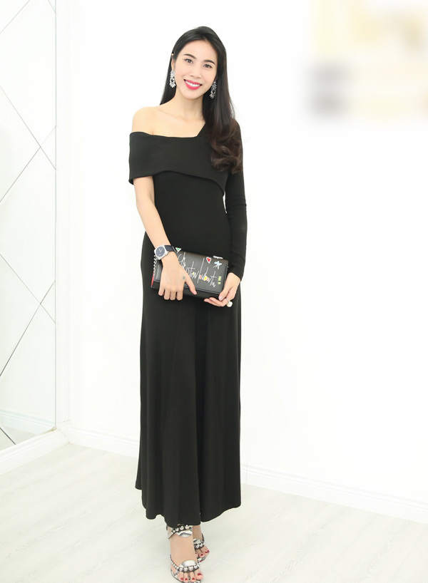 Thời trang sao Việt tuần qua: Người đẹp lộng lẫy, người mặc lỗi