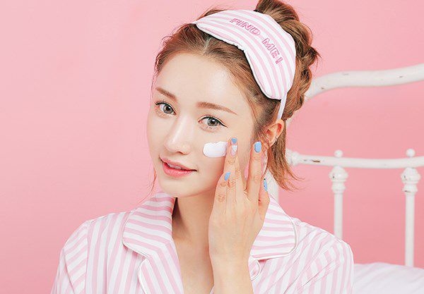 5 loại kem dưỡng giá dưới 500.000 đồng cực hiệu quả cho da dầu mụn