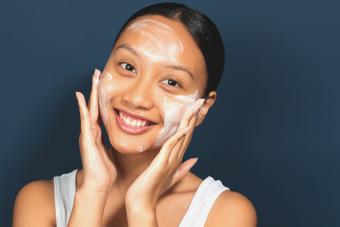 5 loại kem dưỡng giá dưới 500.000 đồng cực hiệu quả cho da dầu mụn