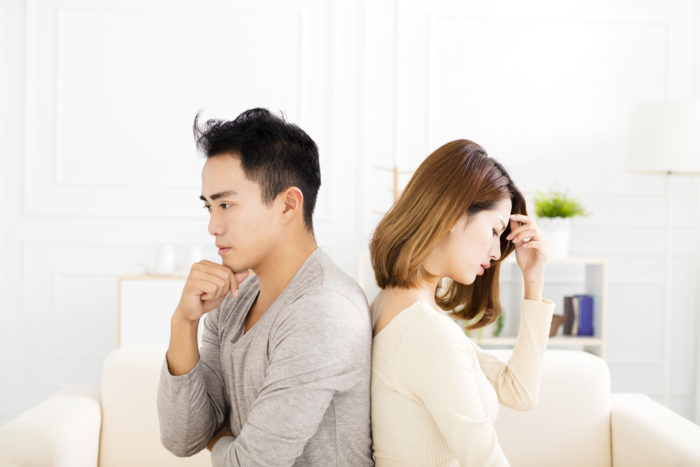 6 thói quen trước khi đi ngủ khiến tình cảm vợ chồng xuống dốc
