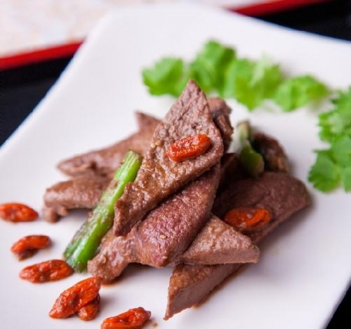 Khi ăn thịt lợn nên “né” những bộ phận này kẻo gây hại khôn lường