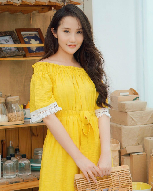 Ảnh hot sao Việt: Nhã Phương diện bikini khoe vòng eo con kiến