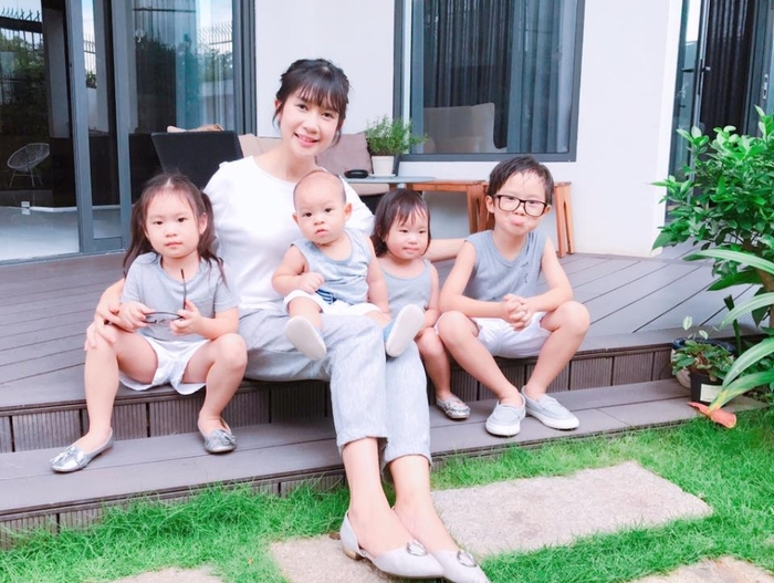 Bảng dự chi nửa tỉ đồng cho con đang gây tranh cãi trong cộng đồng
