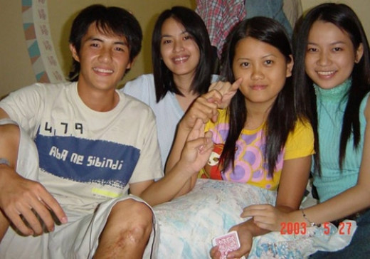 Bất ngờ với những tấm ảnh của các sao nam Việt thời còn bổ luống