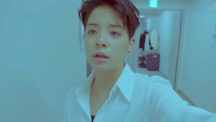 Idol Kpop bị nhầm lẫn thông tin trên Google một cách khôi hài