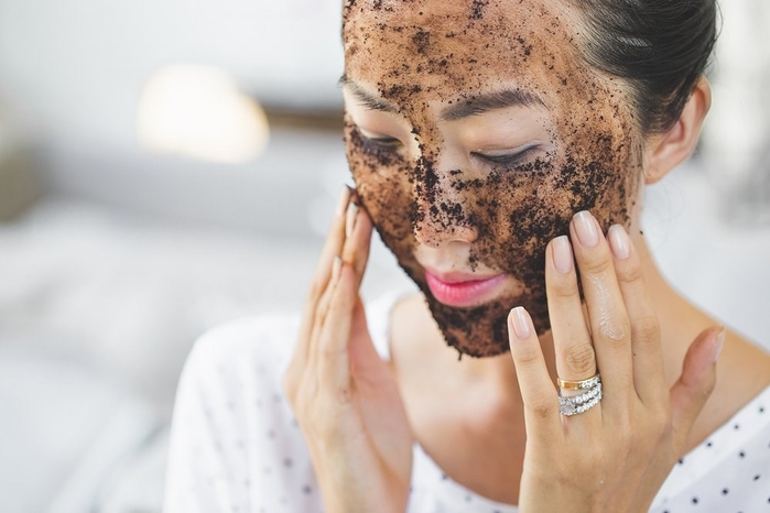 Những dụng cụ giúp việc làm đẹp hiệu quả bạn gái nào cũng nên biết