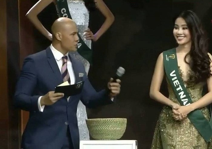Chi nguyen va nhieu my nhan Viet lao dao vì su co nho doi ơ dau truong nhan sac
