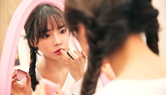 Con gái bị mất điểm trầm trọng vì lỗi trang phục kém sang