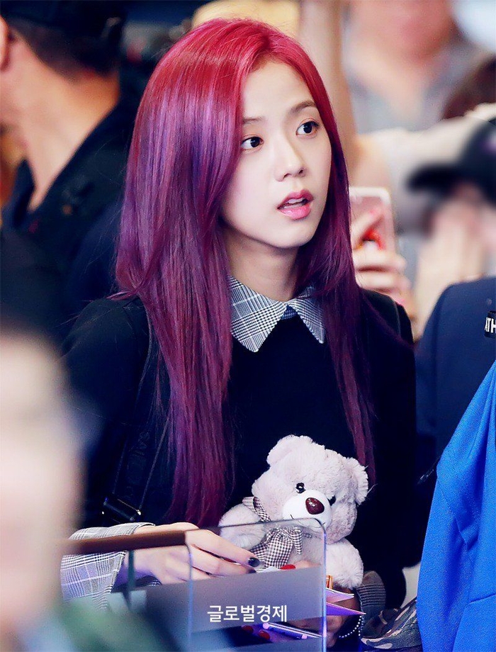Cuộc đua đổi màu tóc trên sân khấu Kpop: Người được khen, kẻ bị chê