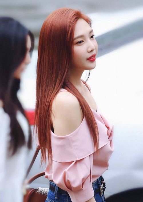 Cuộc đua đổi màu tóc trên sân khấu Kpop: Người được khen, kẻ bị chê