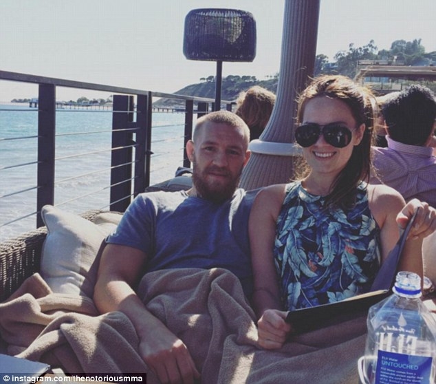 Cái kết đầy viên mãn trong cuộc sống hôn nhân của võ sĩ Conor McGregor