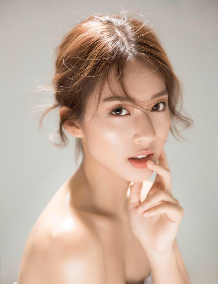 Đến lượt Khả Ngân bị đặt lên bàn cân so sánh nhan sắc với Song Hye Kyo