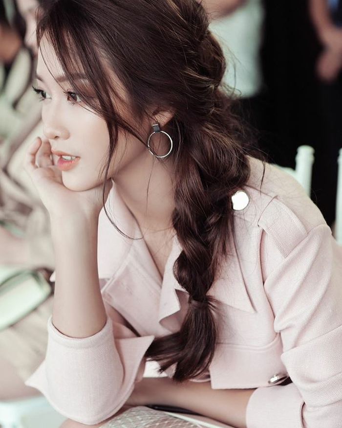 Đến lượt Khả Ngân bị đặt lên bàn cân so sánh nhan sắc với Song Hye Kyo