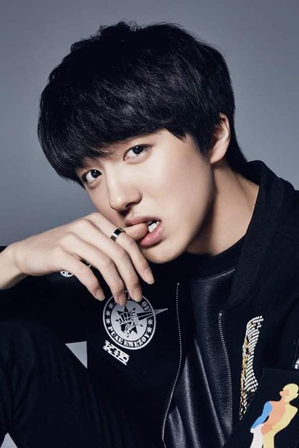 Tuổi trẻ tài cao là những gì fan phát cuồng về hội nam thần Kpop 2000