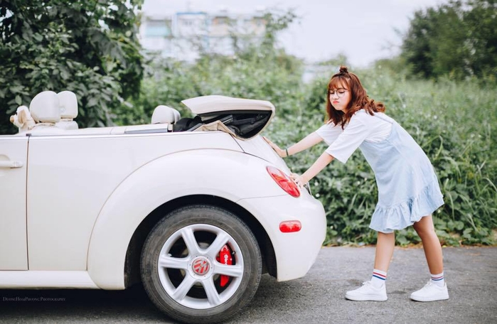Diem mat nhung hot girl mang noi tieng: cuc xinh va dong dao fan ham mo