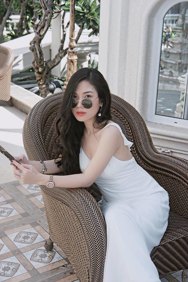 Diem mat nhung hot girl mang noi tieng: cuc xinh va dong dao fan ham mo