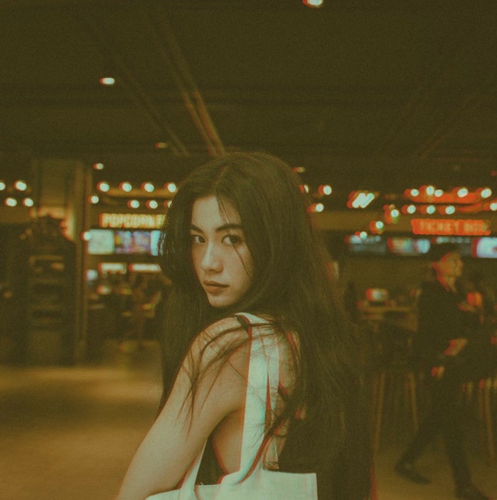 Đọ góc nghiêng của các hotgirl, ai mới sở hữu góc nghiêng thần thánh