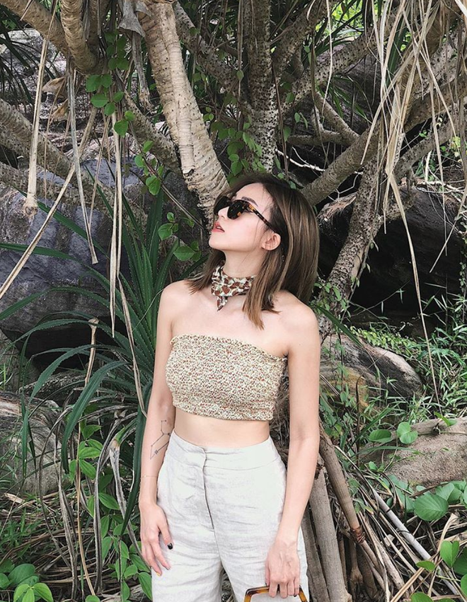 Đọ góc nghiêng của các hotgirl, ai mới sở hữu góc nghiêng thần thánh