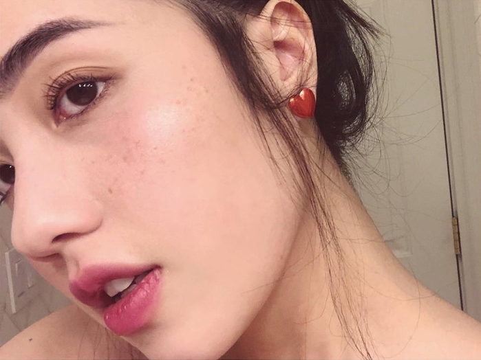 Đọ góc nghiêng của các hotgirl, ai mới sở hữu góc nghiêng thần thánh