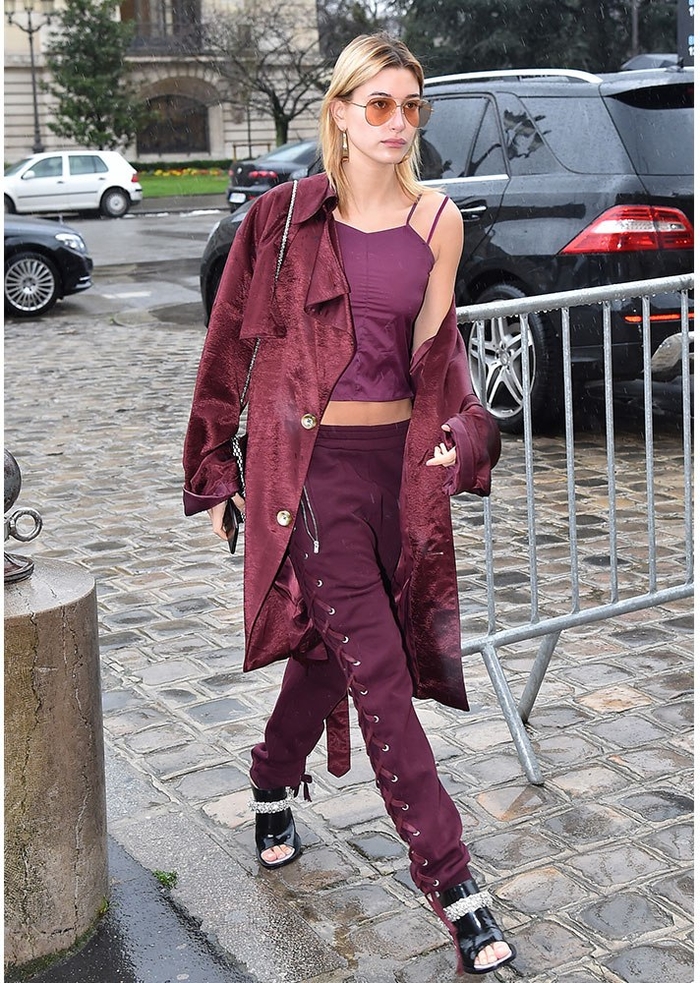 Hailey Baldwin phong cách thế này bảo sao Justin Bieber không đổ!