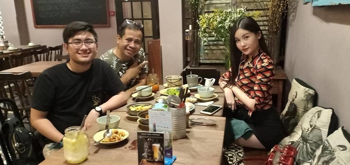 Học lỏm ngay các bí quyết mặc lại đồ cũ mà vẫn phong cách 5 sao Việt