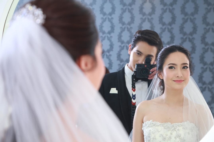James Jirayu chăm chỉ đăng hình Taew Natapohn quá đến nỗi bị hiểu lầm