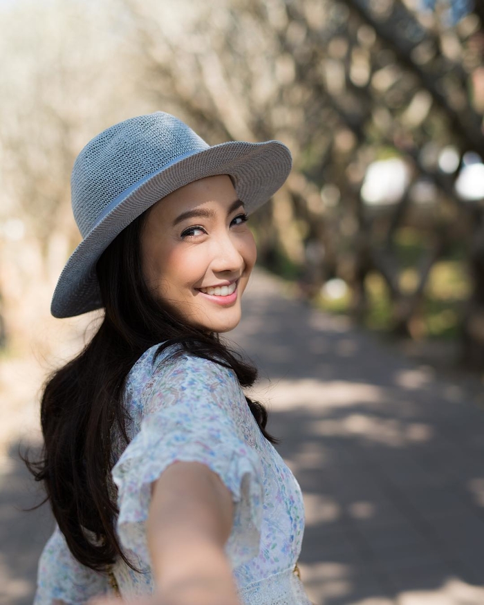 James Jirayu chăm chỉ đăng hình Taew Natapohn quá đến nỗi bị hiểu lầm