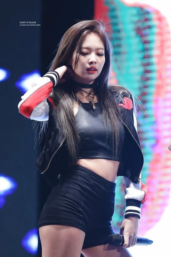Không nghi ngờ gì nữa: Jennie xứng đáng là nữ hoàng sexy của Kbiz