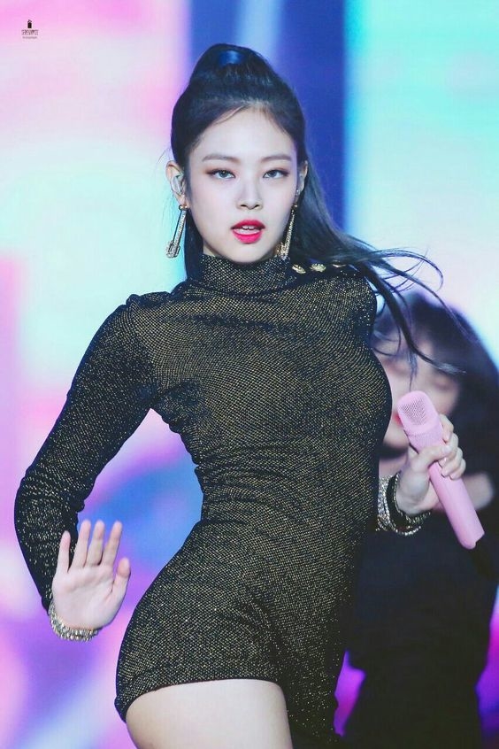 Không nghi ngờ gì nữa: Jennie xứng đáng là nữ hoàng sexy của Kbiz