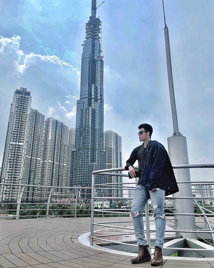 Loạt sao Việt khoe ảnh sống ảo cực chất ở toà nhà Landmark 81