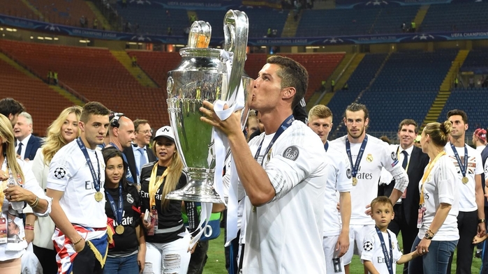 Lý do Cristiano Ronaldo trở thành cầu thủ nhiều fan nhất thế giới