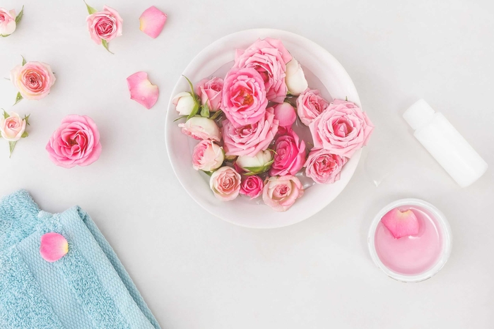 Các hương nước hoa chị em cần biết để trở nên sành điệu, quyến rũ