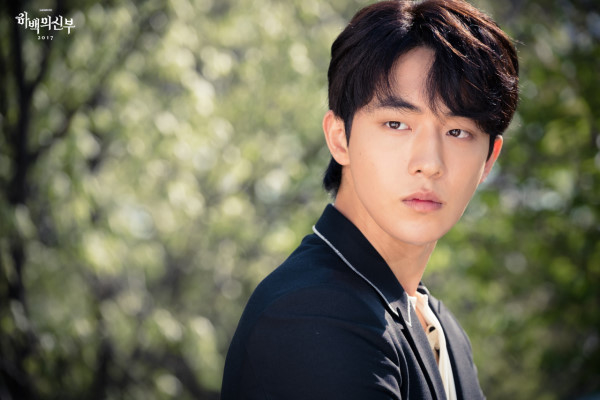 Nam Joo Hyuk bị sàm sỡ công khai khi tham dự sự kiện tại Philippines
