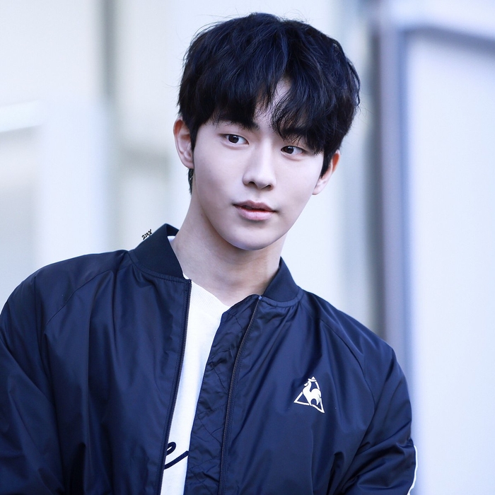 Nam Joo Hyuk bị sàm sỡ công khai khi tham dự sự kiện tại Philippines