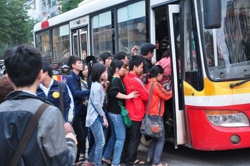 Nằm lòng các quy tắc lịch sự tối thiểu này để tránh bi kém duyên